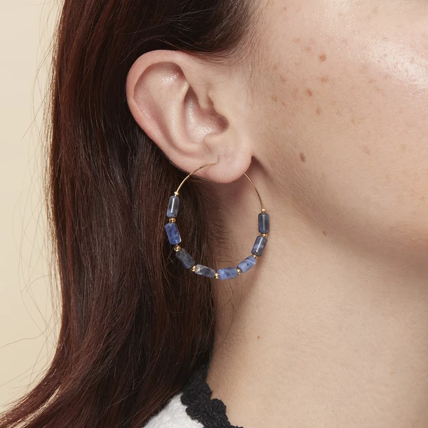 Boucles D'oreilles Créoles Antiques Avec Pierres Bleues 3 Boucles D'oreilles Créoles Antiques Avec Pierres Bleues – Image 3